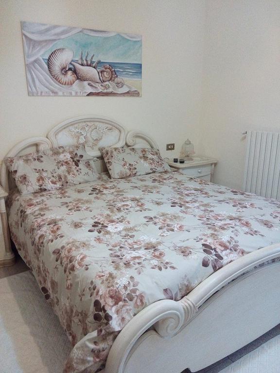 Bed And Breakfast Li Paduli Alvi Cannigione Oda fotoğraf