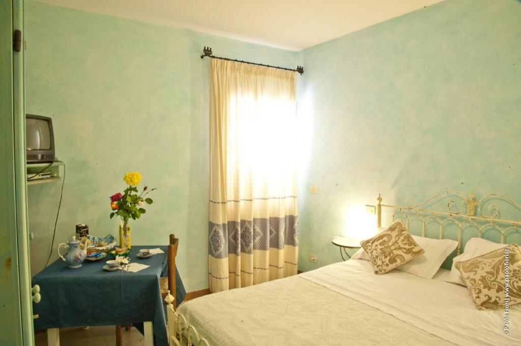 Bed And Breakfast Li Paduli Alvi Cannigione Dış mekan fotoğraf